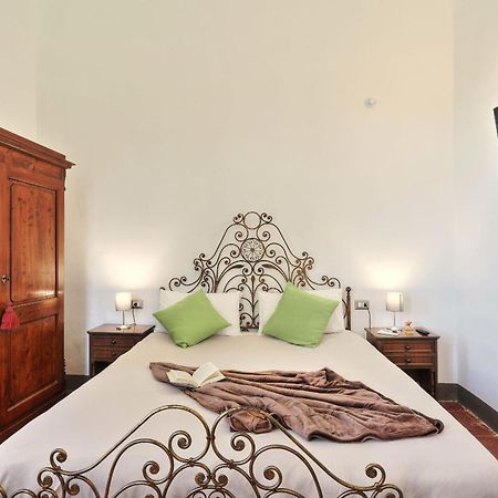 Villa Orsini Peccioli - Villa Storica Ad Uso Esclusivo Con Piscina Exterior foto