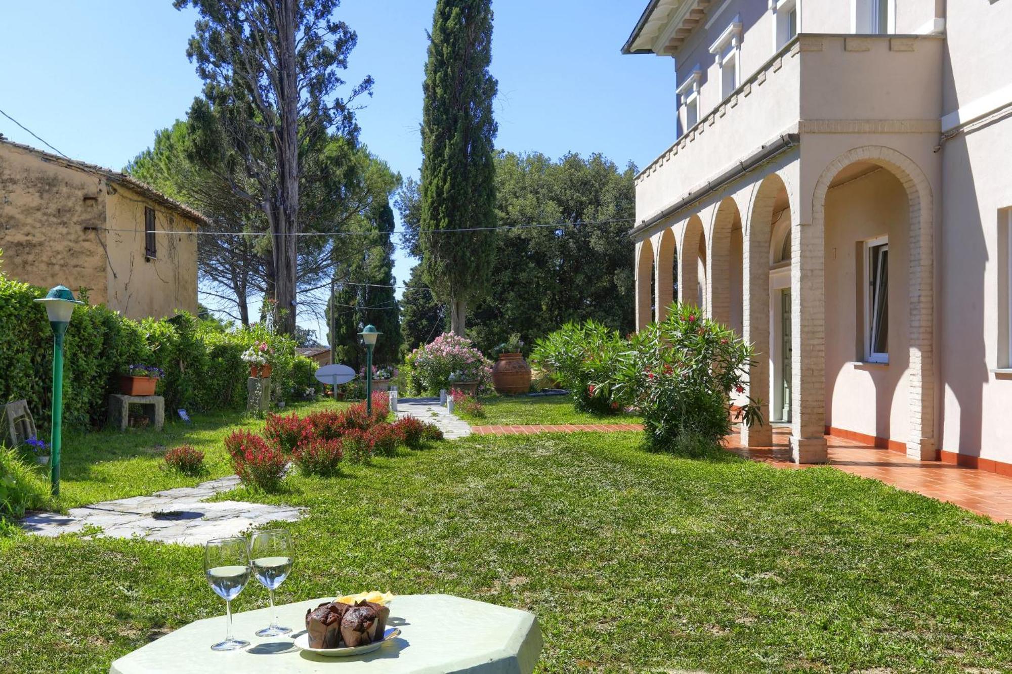 Villa Orsini Peccioli - Villa Storica Ad Uso Esclusivo Con Piscina Exterior foto