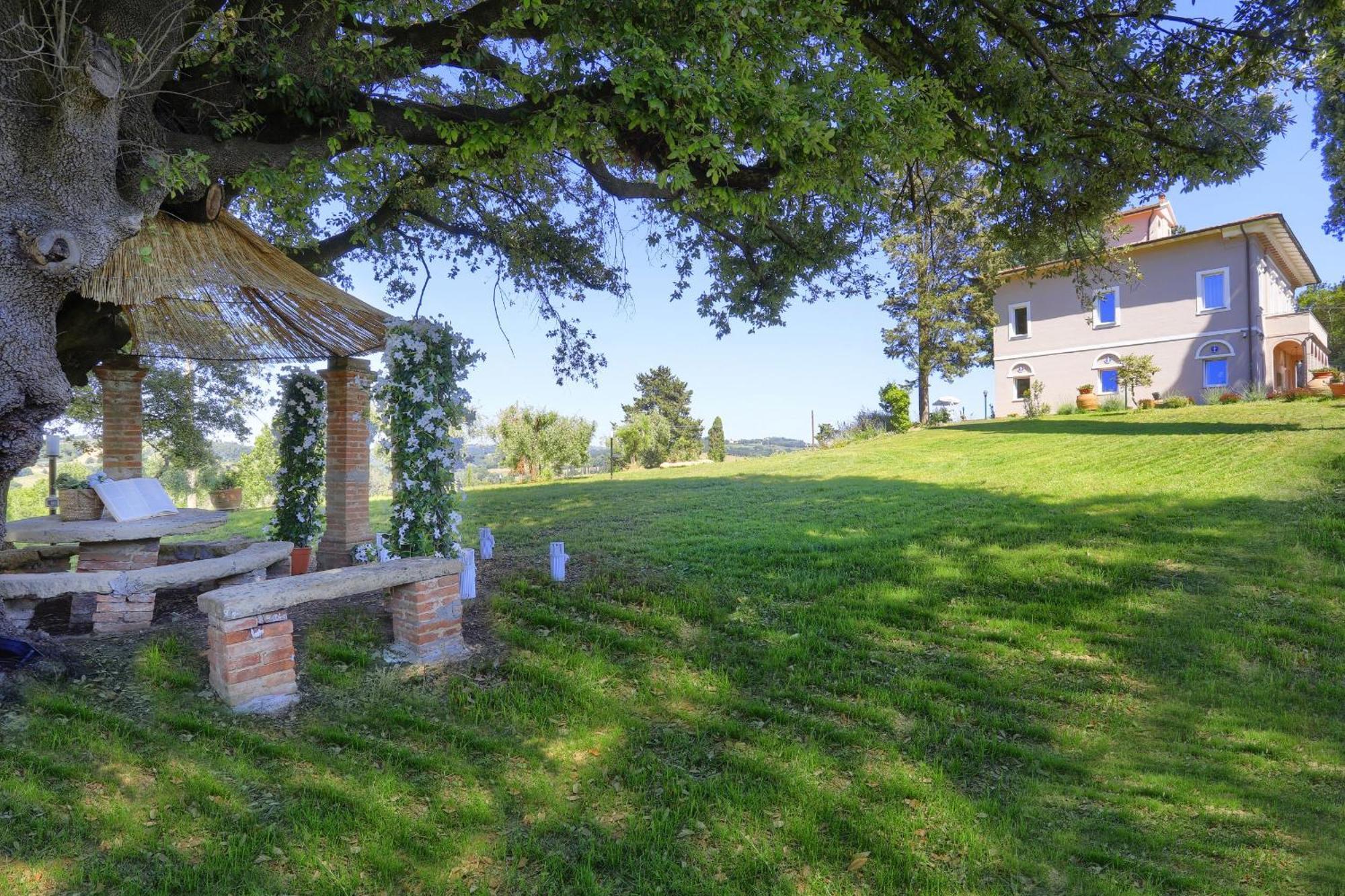 Villa Orsini Peccioli - Villa Storica Ad Uso Esclusivo Con Piscina Exterior foto